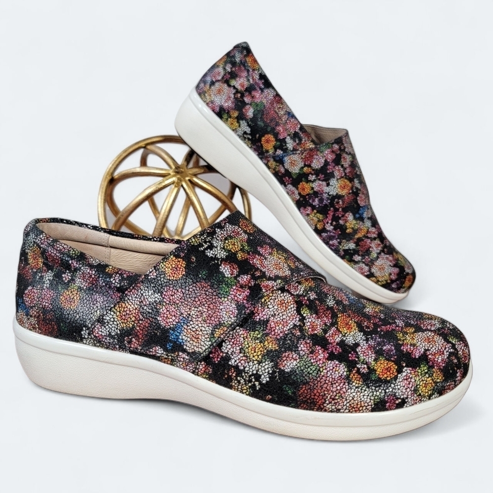 Alegria Qin Garland Floral Slip-On Shoes Size 39 Casual Work Comfy Supportive